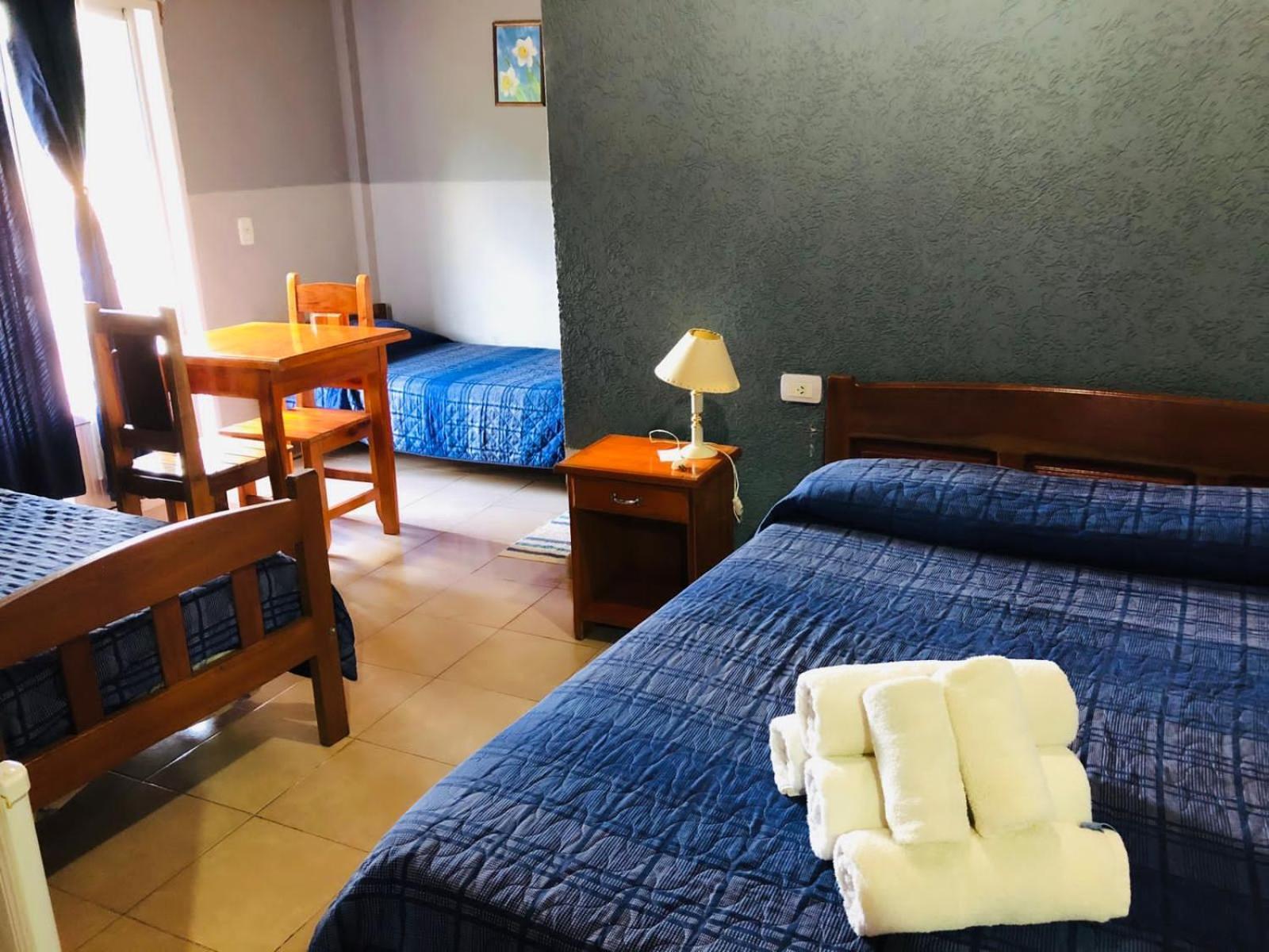 La Familia Hotel Пуэрто-Игуасу Номер фото